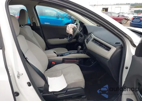 2020 Honda Hr-V Awd Lx z USA, uszkodzony, nr VIN 3CZRU6H34LM719146